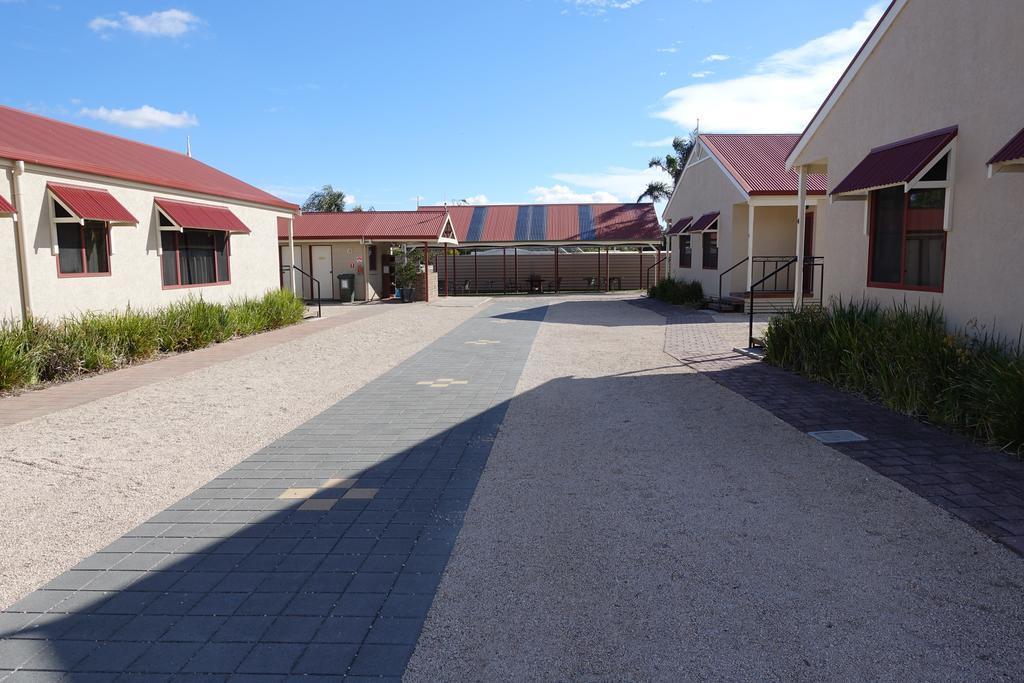 Port Vincent Motel & Apartments Exterior photo